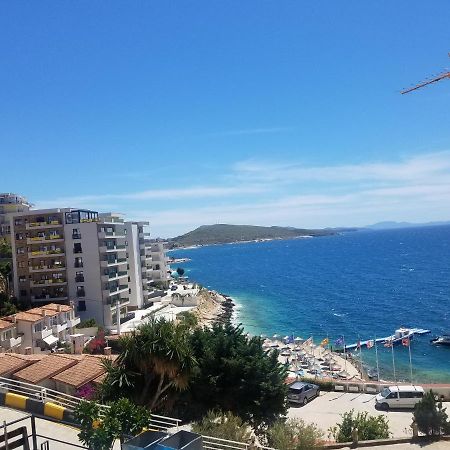 Apartamente Berti'S Garden Sarandë Exteriör bild