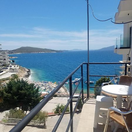 Apartamente Berti'S Garden Sarandë Exteriör bild