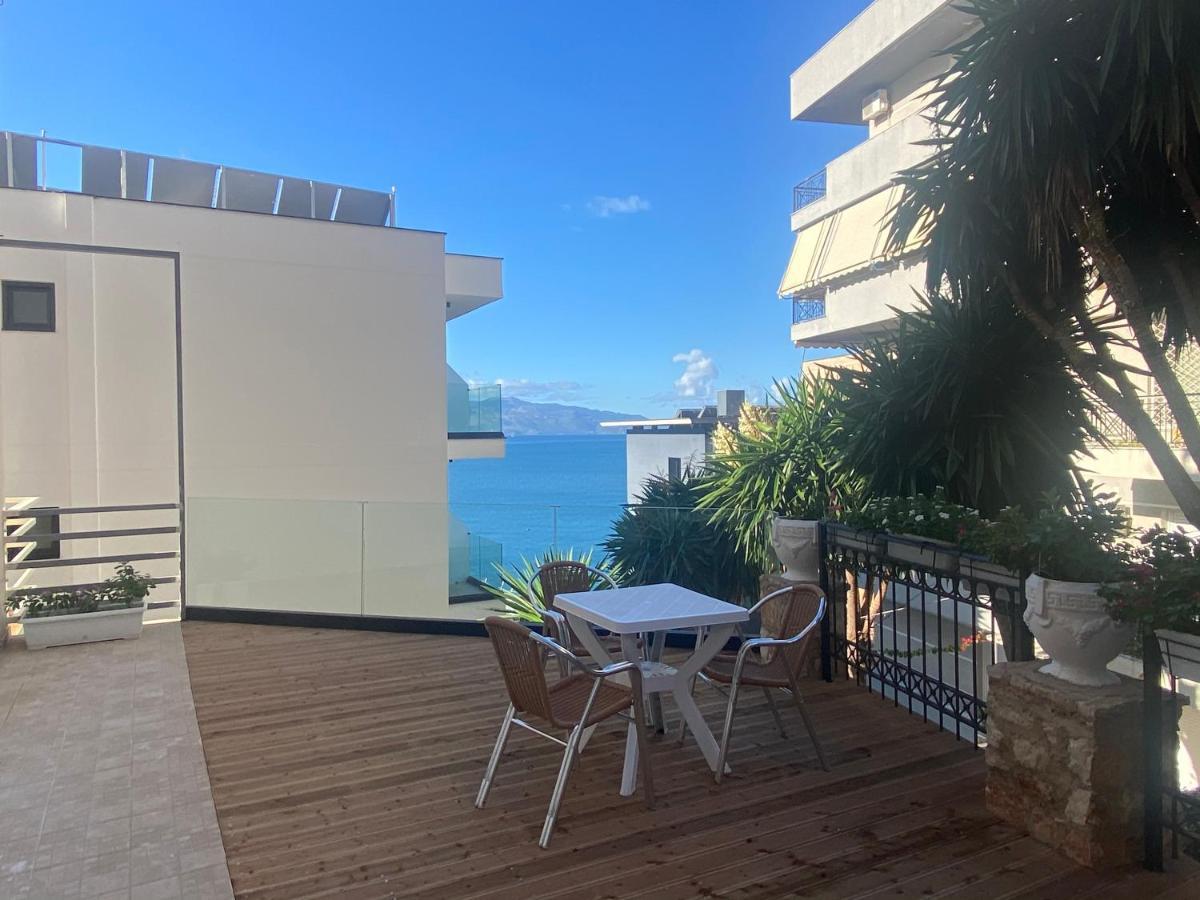 Apartamente Berti'S Garden Sarandë Exteriör bild