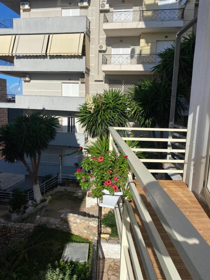 Apartamente Berti'S Garden Sarandë Exteriör bild