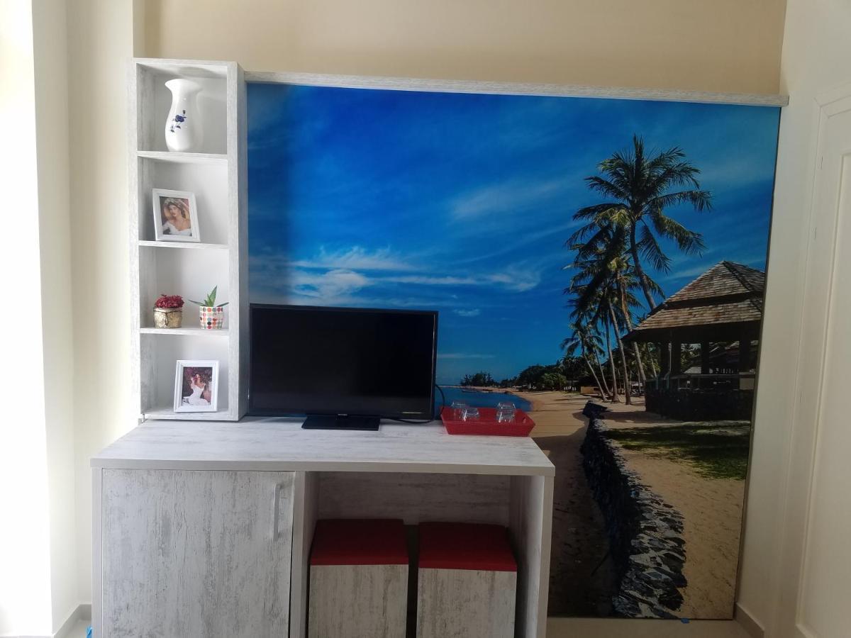 Apartamente Berti'S Garden Sarandë Exteriör bild